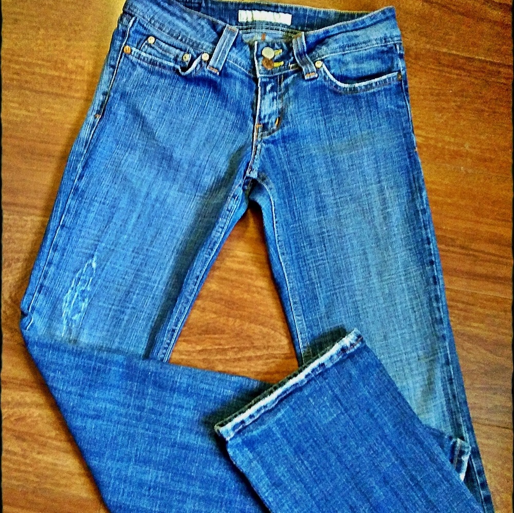*SOLD*FLYING MONKEY EMBELLISHED FLAP POCKET JEANS - Picture 3 of 7